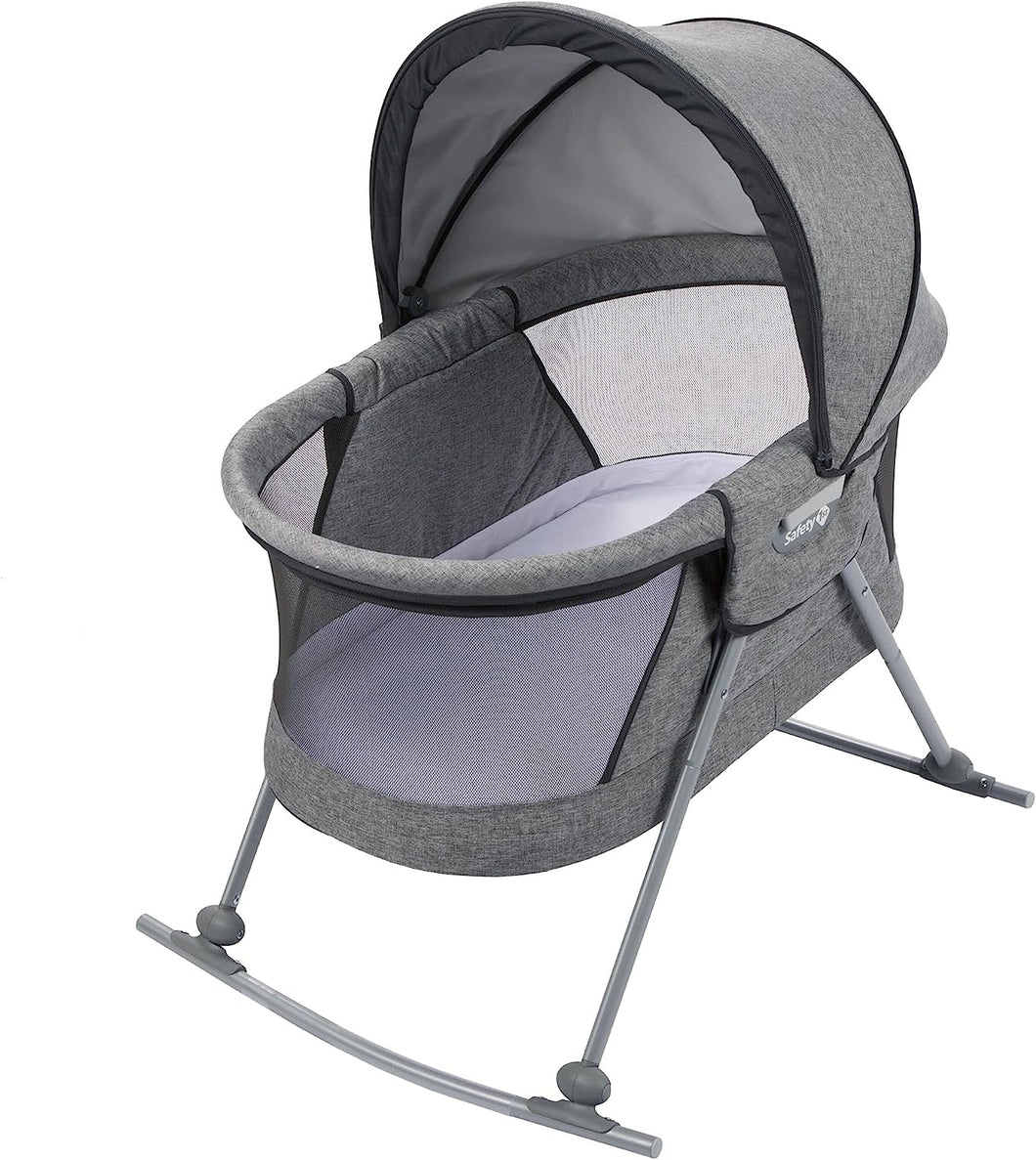 Safety 1st Nap and Go Rocking Bassinet with travel bag